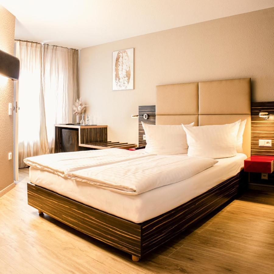 Arkade Hotel Am Theater Хейльбронн Экстерьер фото